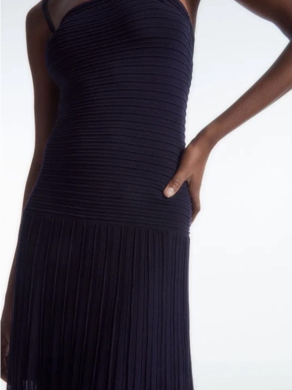 COS Pleated Sleeveless Ribbed Knit Midi Dress in Black Navy